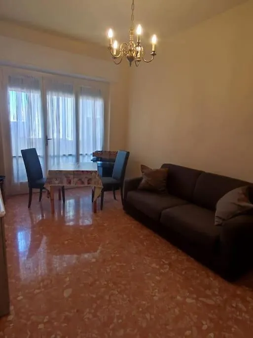 Viareggio - Appartamento Vicino Al Mare E Servizi 0*,  Italy