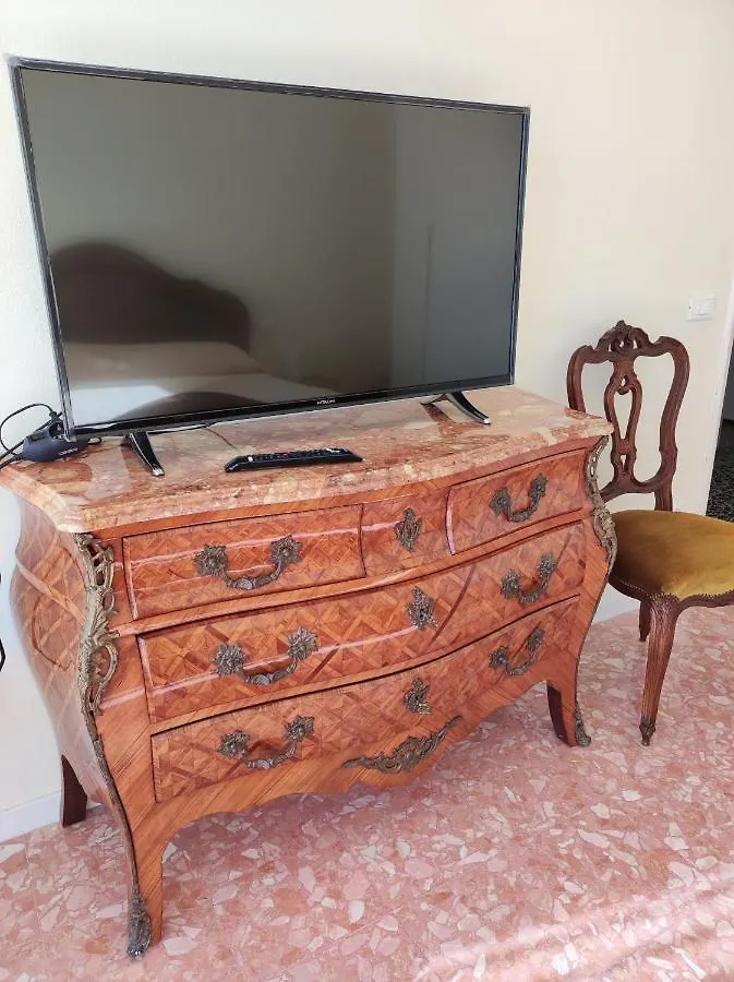 Viareggio - Appartamento Vicino Al Mare E Servizi Italy